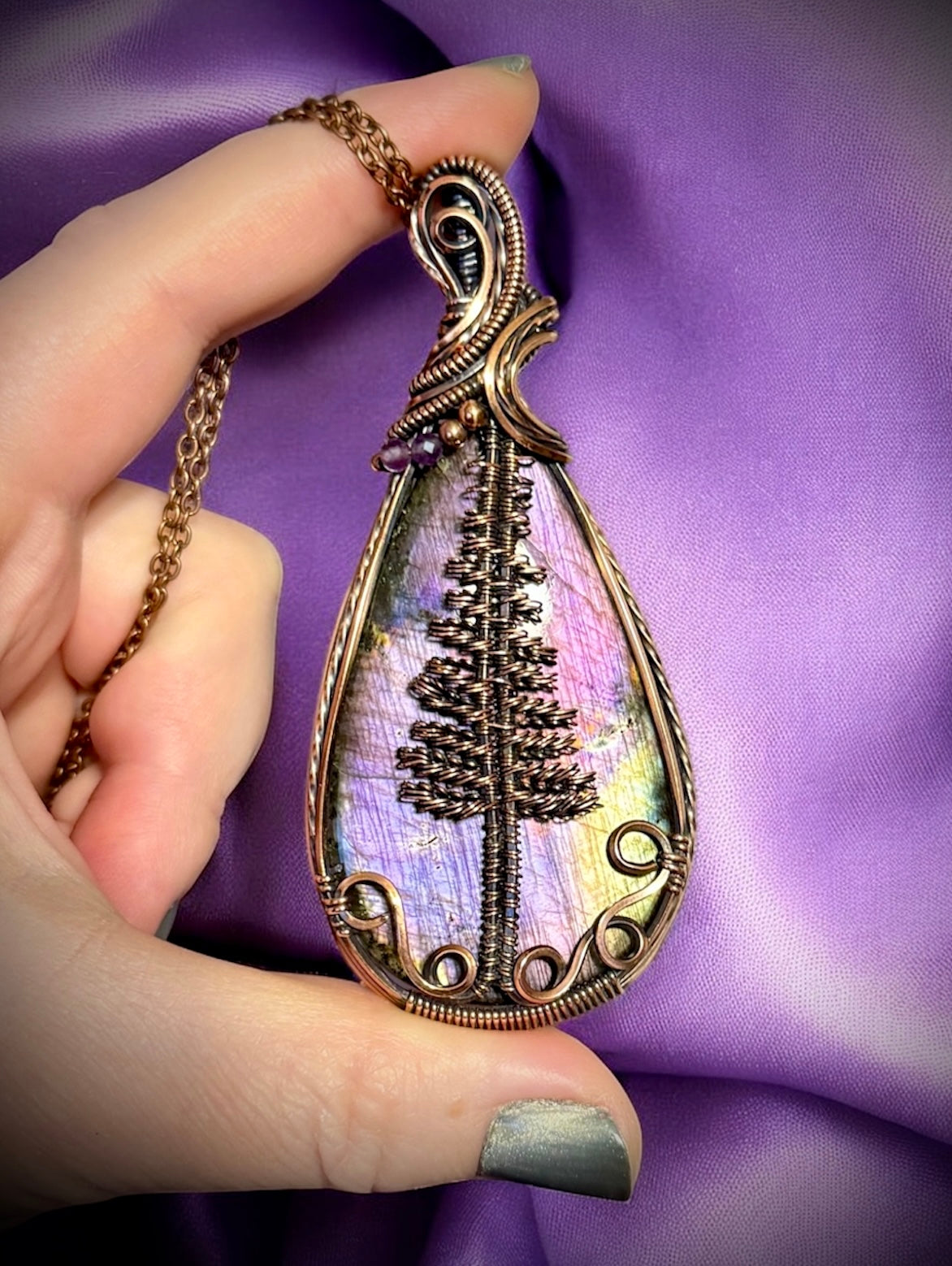 Labradorite pine tree