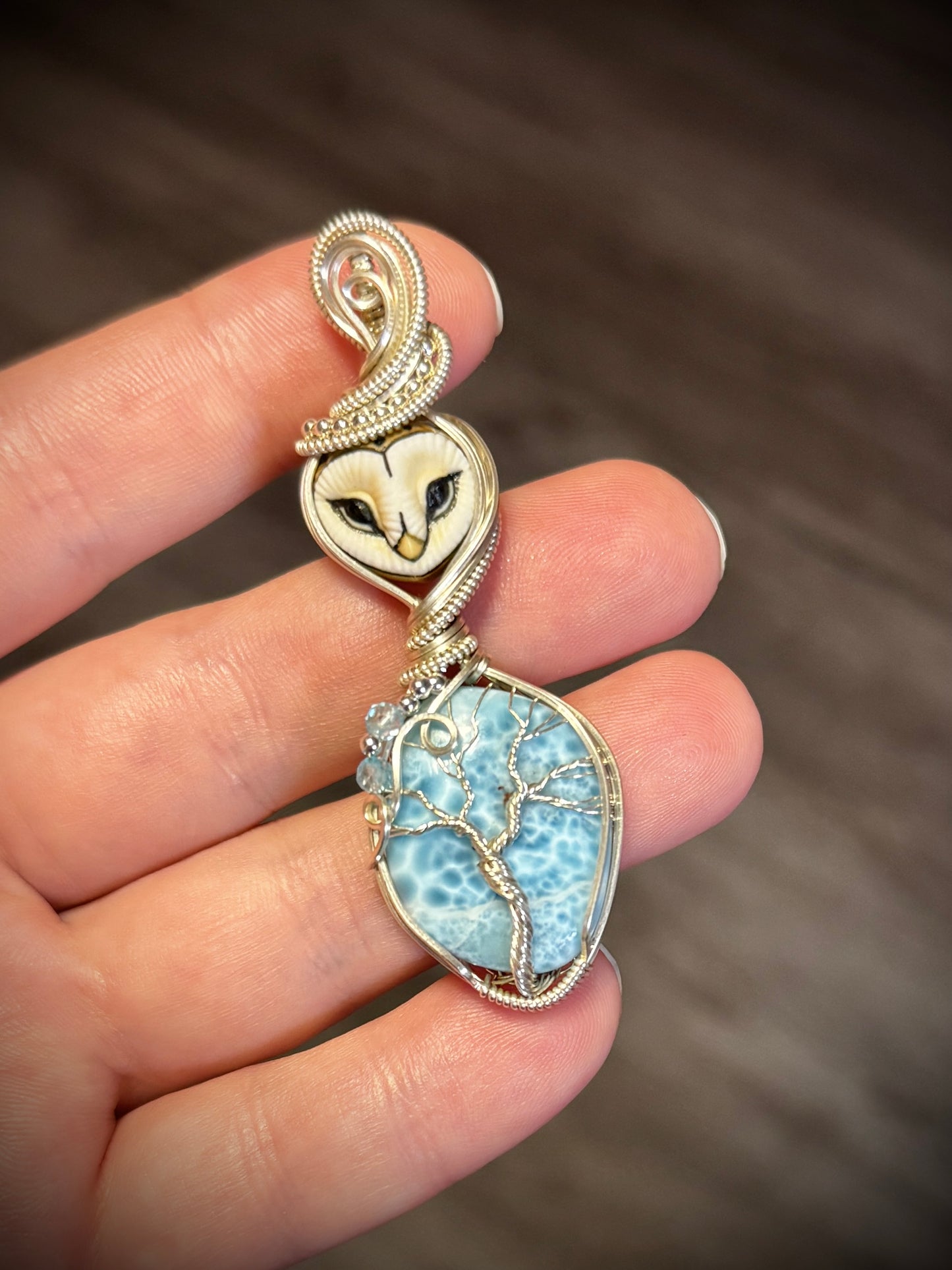 .Owl and Larimar