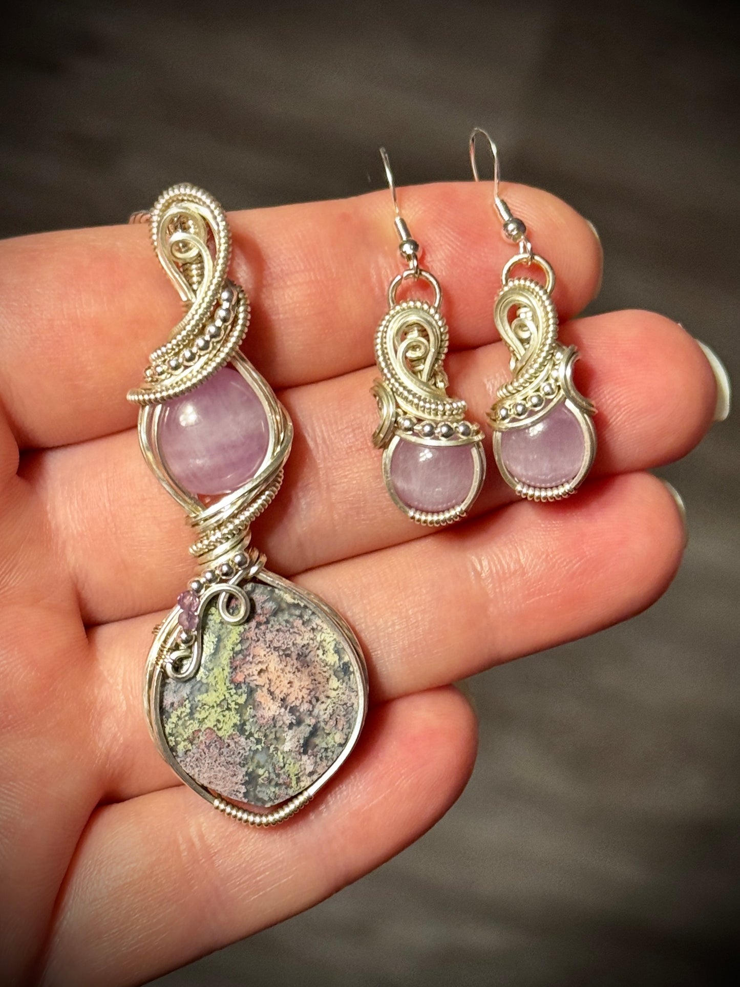 .Kunzite set
