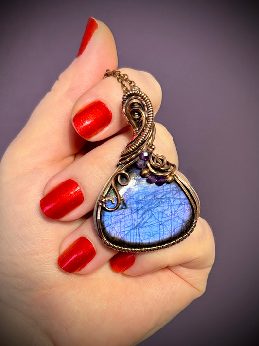 .Labradorite pendant