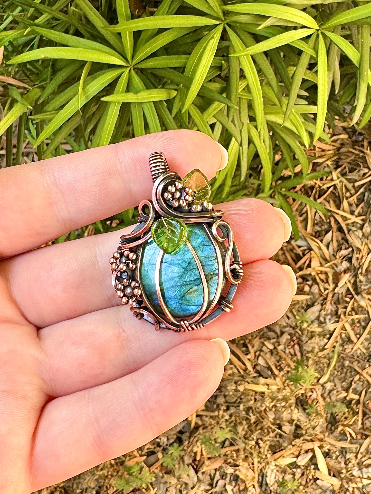 .Labradorite Pumpkin