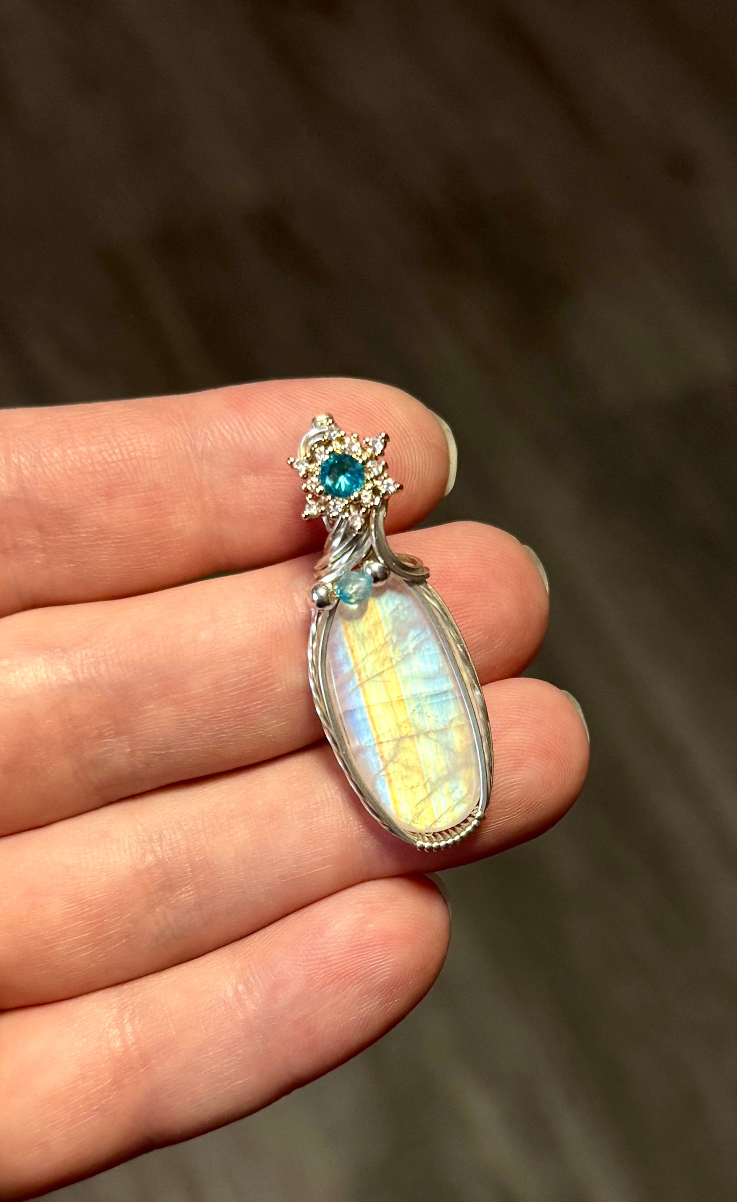 Moonstone pendant